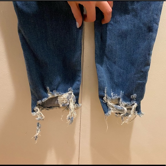 HUDSON Holly Cropped Jeans - Picture 6 of 8